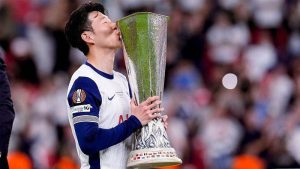 Top 10 cầu thủ xuất sắc nhất Châu Á năm 2025